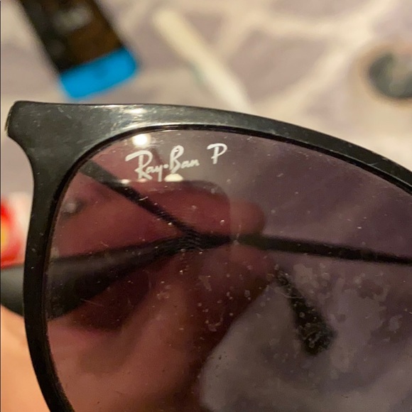 Ray Ban Sunglasses - Picture 3 of 5